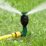 DriSubt Gartensprinkler Automatische Rasensprinkleranlage 360 ??Grad rotierende Wassersprinkleranlage mit 4-7 m Sprühabdeckung Nebel-Rasenbewässerungssystem für Pflanzen Blumen Gemüse 1